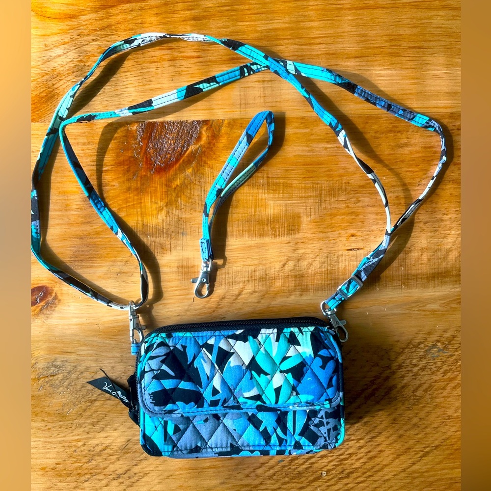 Vera Bradley All In One Crossbody Bag in Camofloral